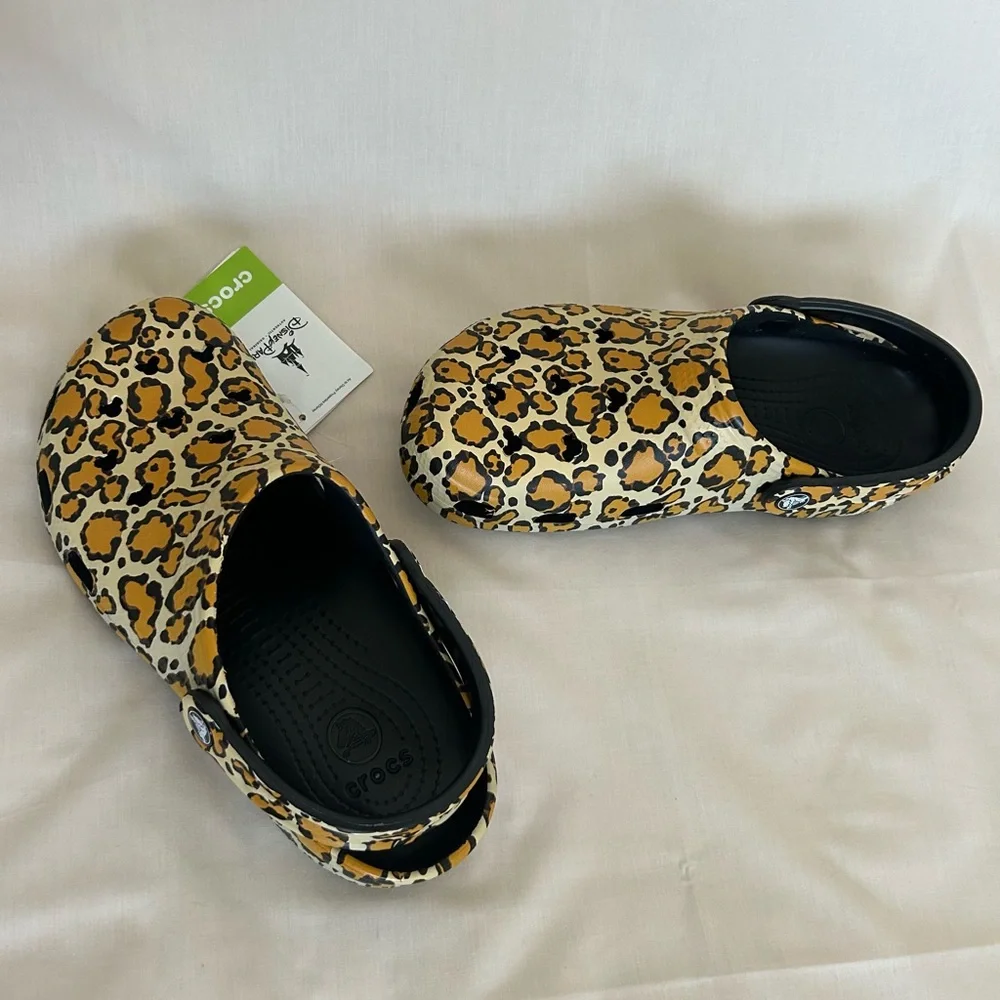 NWT Disney Leopard CROCS - Picture 6 of 14
